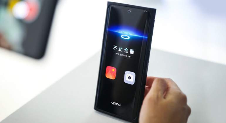 oppo-camara-pantalla.jpg