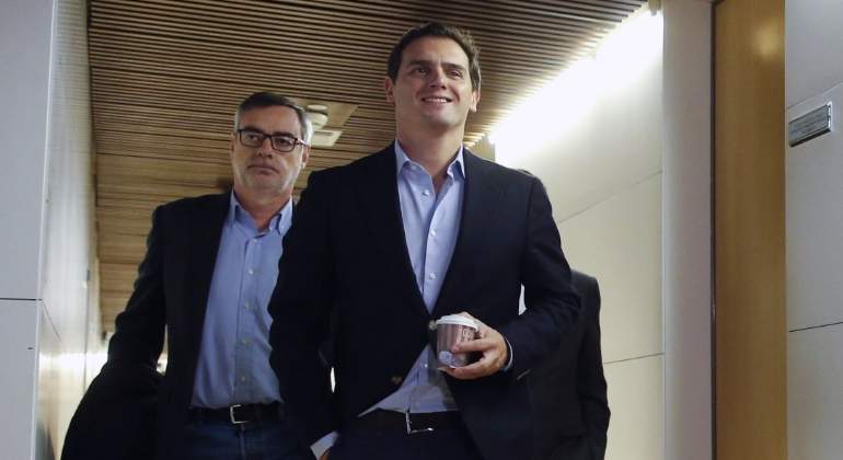 rivera-villegas-congreso-19feb19-efe.jpg
