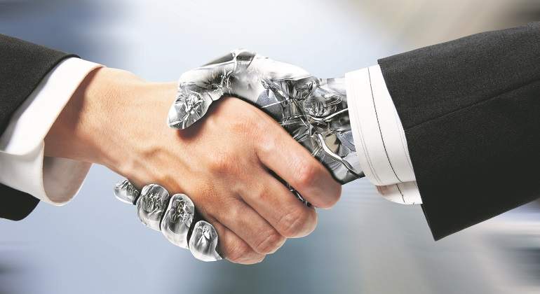 Imagen-iStock-robot-humano.jpg