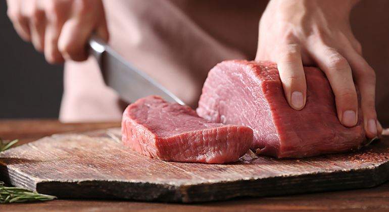 carne-cortar-cuchillo-770.jpg