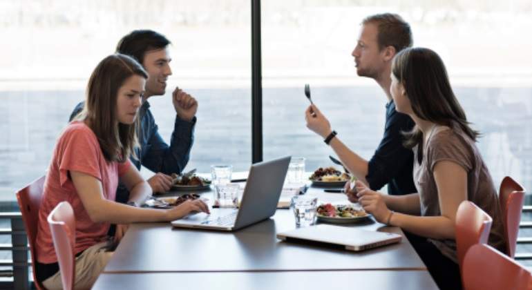 comedor-trabajo-getty.jpg
