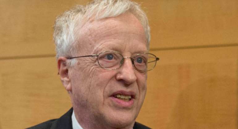 George-Akerlof2.jpg