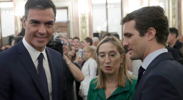 sanchez-pastor-casado-congreso-efe.jpg