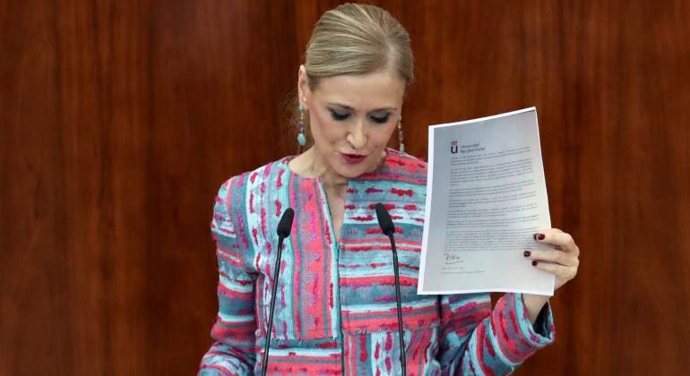 cifuentes-pleno-master-efe.jpg