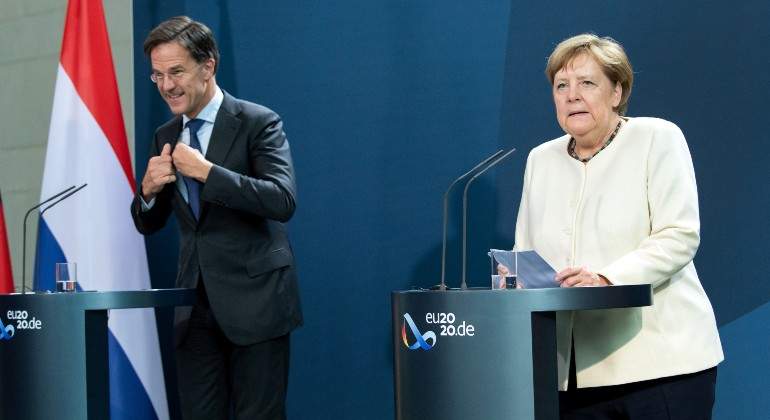 rutte-merke-reuters.jpg
