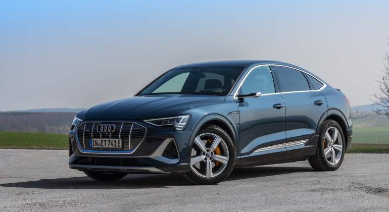 audi-e-tron-sportback-2020.jpg