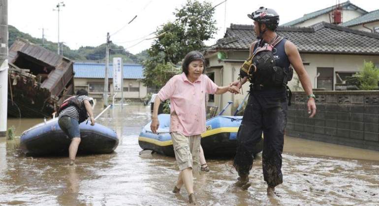 japon-lluvias-muertos.jpg