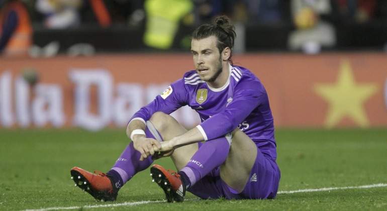 Bale-tumbado-ocasion-Valencia-2017-reuters.jpg