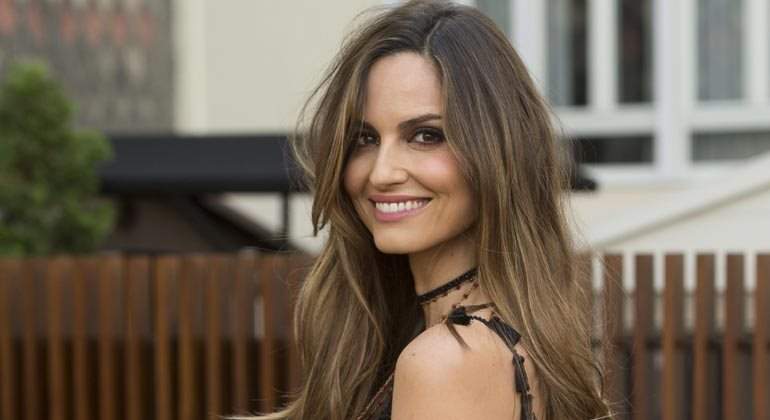 ariadne-artiles-mama-770.jpg