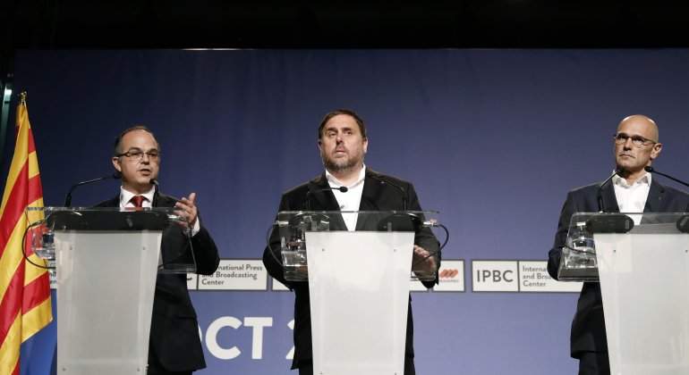 turull-romeva-junqueras-referendum-comparecencias.jpg