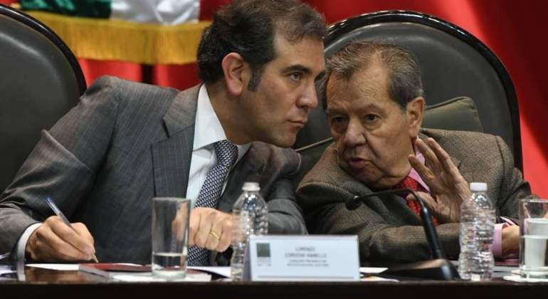 LORENZO-CORDOVA-PORFIRIO-MUnOZ-LEDO.jpg