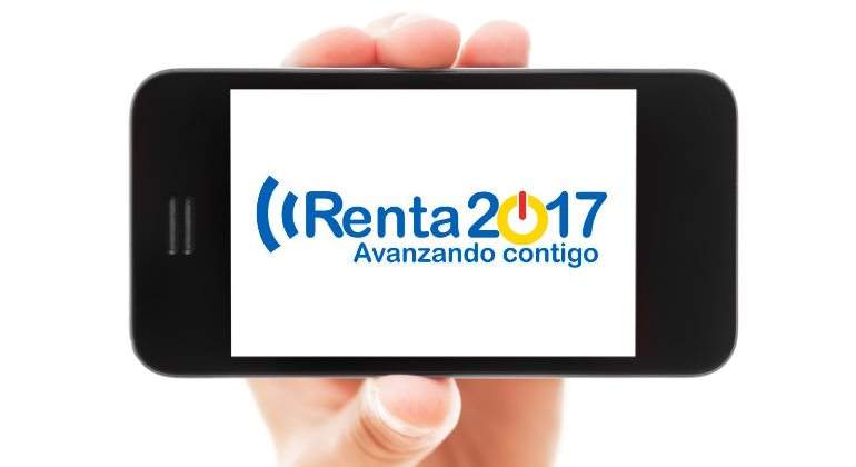 renta2017-movil-mano.jpg