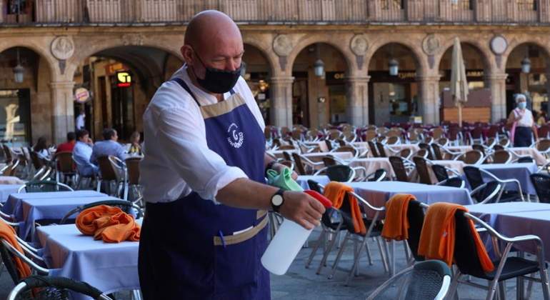 coronavirus-salamanca-plaza-mayor-terraza-efe.jpg