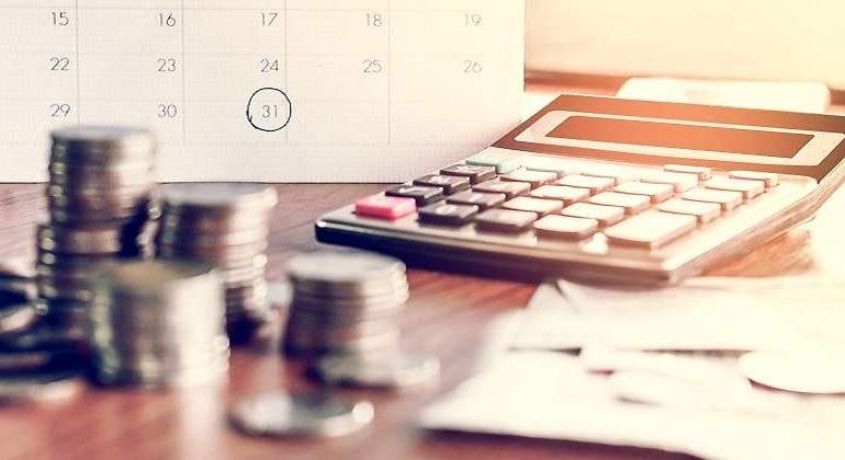 700x420_Impuestos-Calculadora-Calendario.jpg