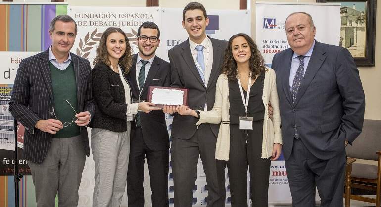 GANADORES TORNEO.jpg