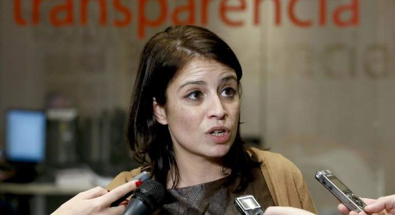 adriana-lastra.rueda-prensa-efe.jpg
