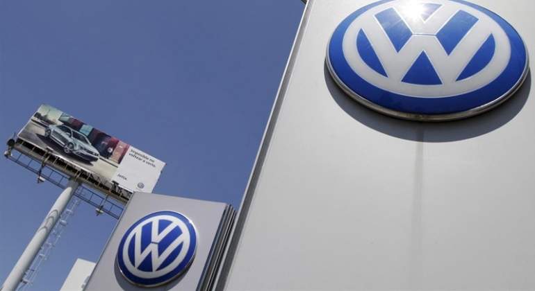 volkswagen-logo-8.jpg