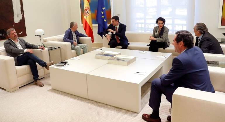 patronal-sindicatos-ejecutivo-13junio2018-efe.jpg