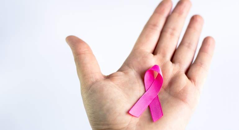cancer-mama-lazo-dreamstime.jpg