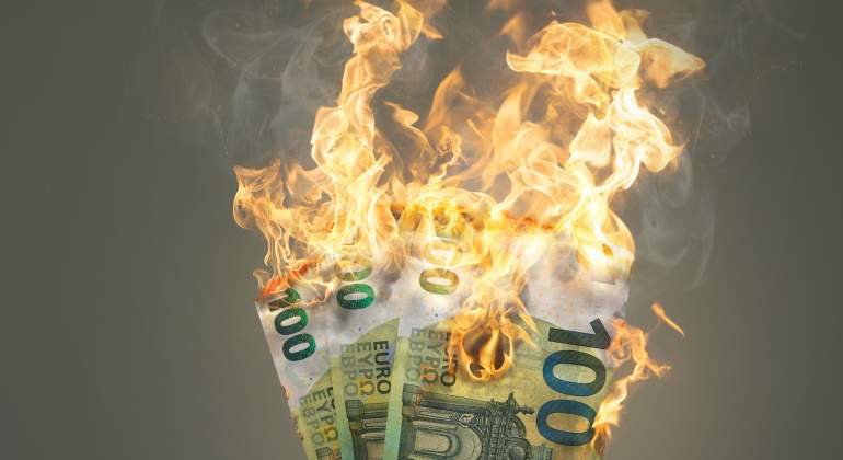 billetes-cien-ardiendo.jpg