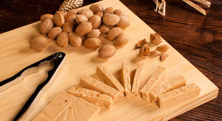 almendras-turron-jijona.jpg
