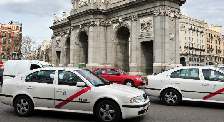 taxi-madrid-dreamstime.jpg