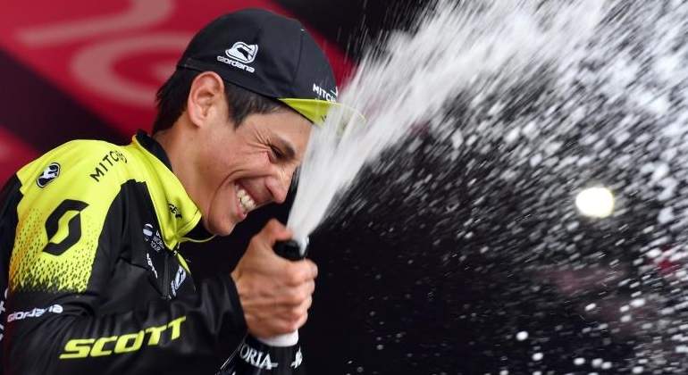 chaves-giro-efe.jpg