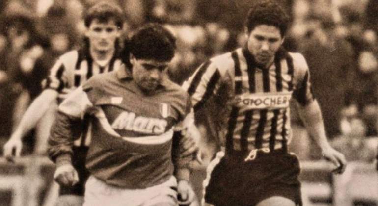 Maradona-y-Simeone.jpg