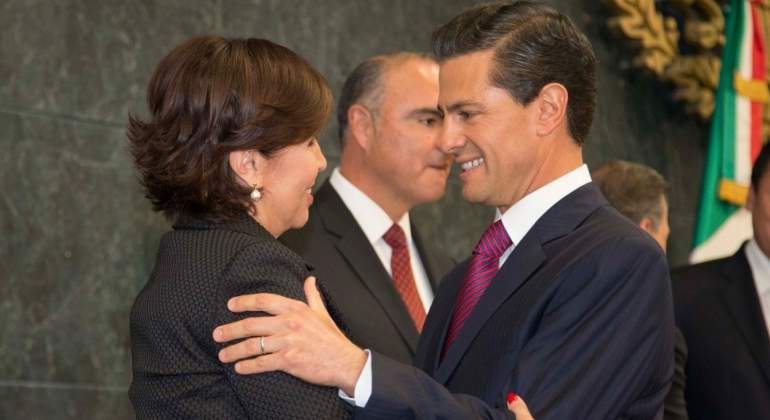 rosario-robles-y-enrique-pena-nieto.jpg