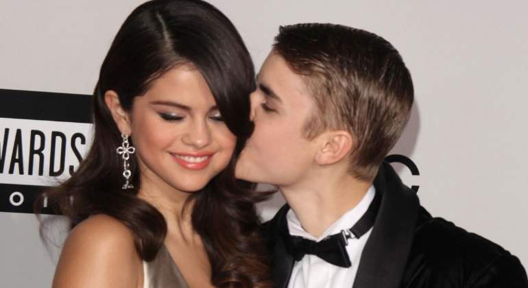 selena-gomez-boda-padrebieber770.jpg