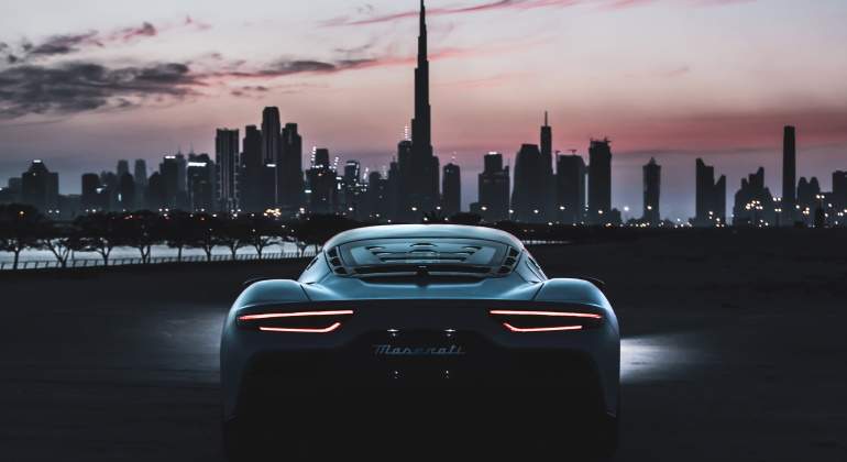 maserati-expo-dubai.jpg