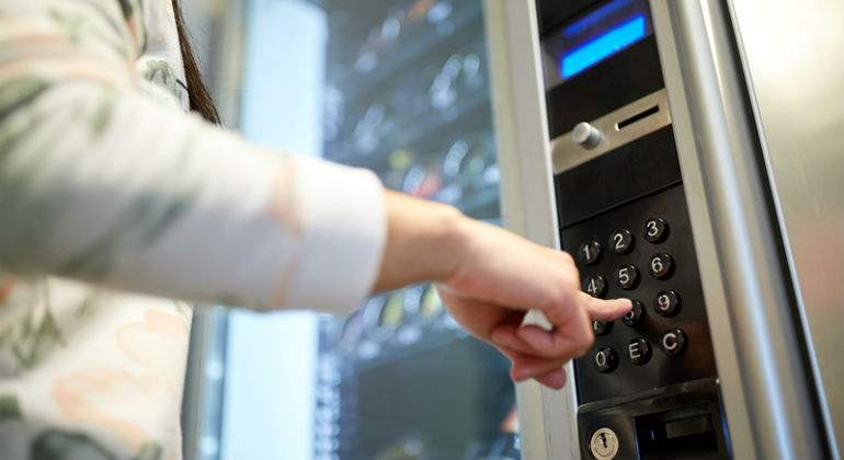 vending-machine.jpg