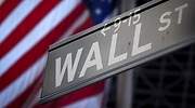 Wall Street termina con retrocesos una semana en la que los tres mayores índices tocan máximos