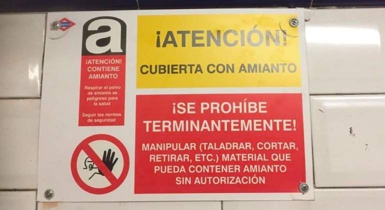metro-demadrid-placa-amianto.jpg