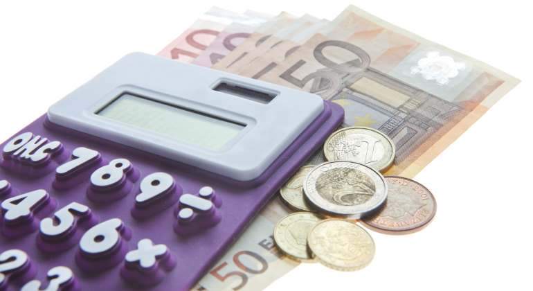 impuestos-calculadora-euros-getty.jpg