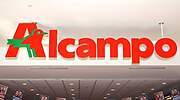 Auchan (Alcampo) busca el apoyo de los fondos para lanzar una OPA sobre Carrefour