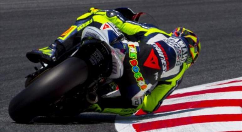 rossi-efe-curva.jpg
