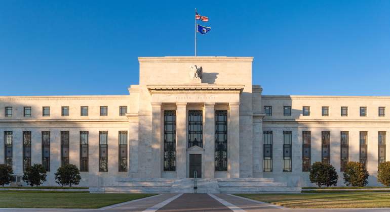 fed-alamy.jpg