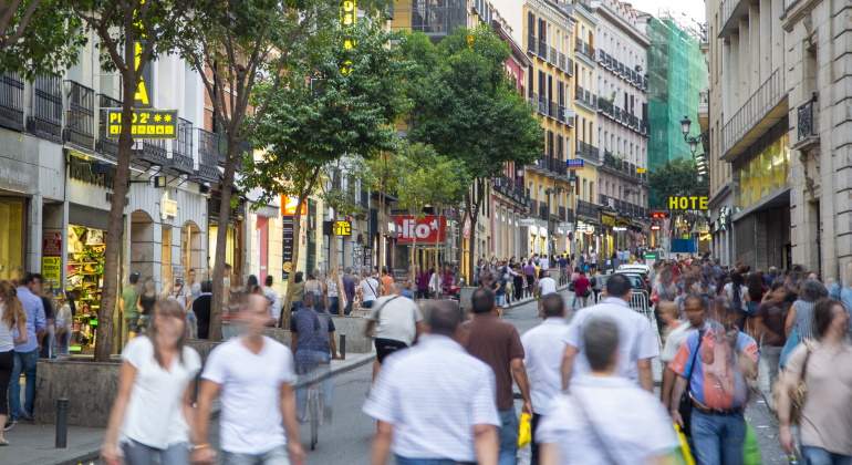 gente-calle-madrid-istock.jpg