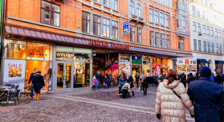 copenhague-dinamarca-calle-comercial-dreams.jpg