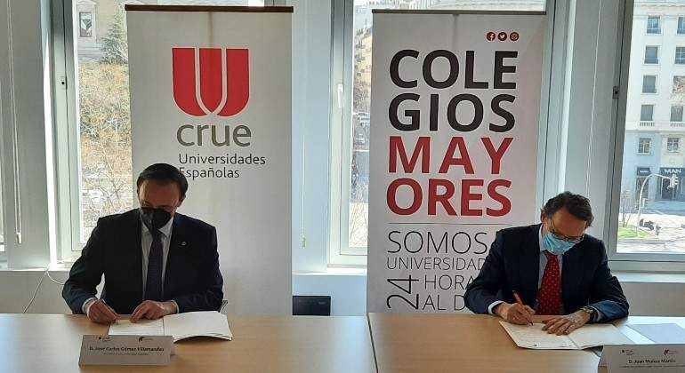 crue-2.jpg