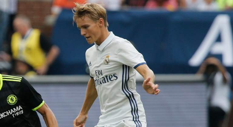 odegaard-pretemporada-2016-efe.jpg