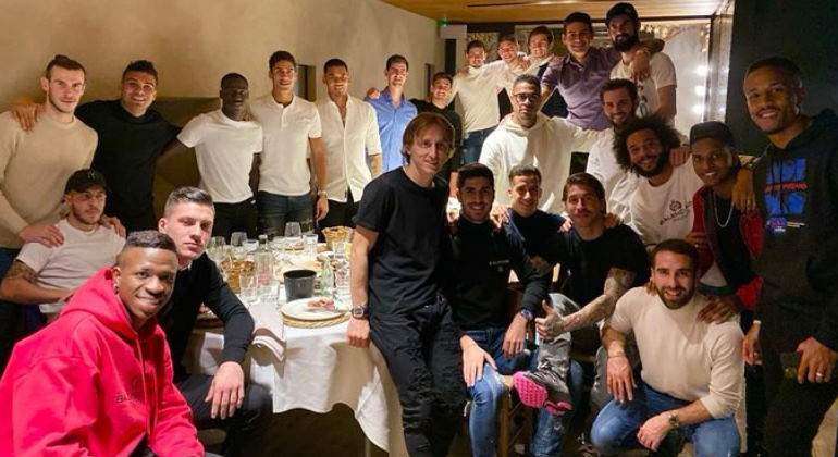 cena-real-madrid-enemigo-invisible-770-2-mejor.jpg