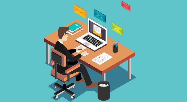 trabajador-escritorio-email-770-dreamstime.jpg