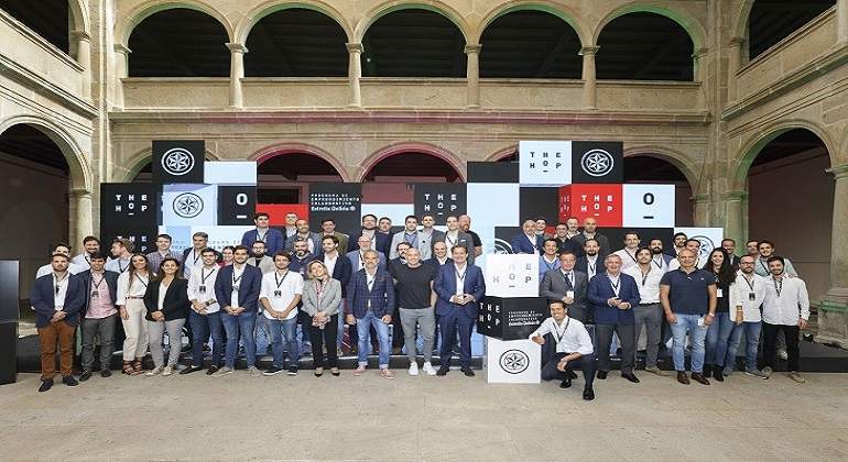 Finalistas-y-jurados-TheHop-1era-Edicion_baja.jpg