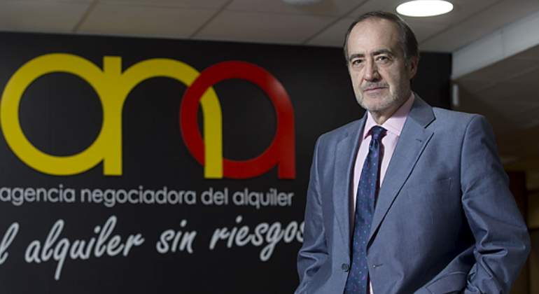 zurdo-ana.jpg