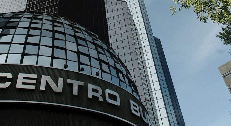 BMV-exterior-EFE.jpg