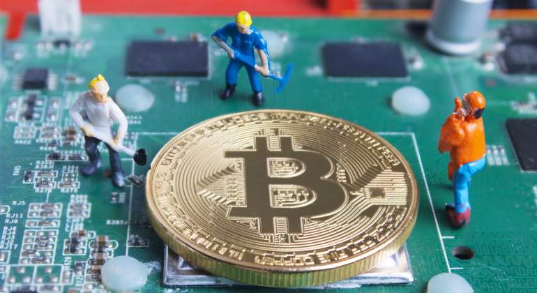 mineros-bitcoin-dreams.jpg