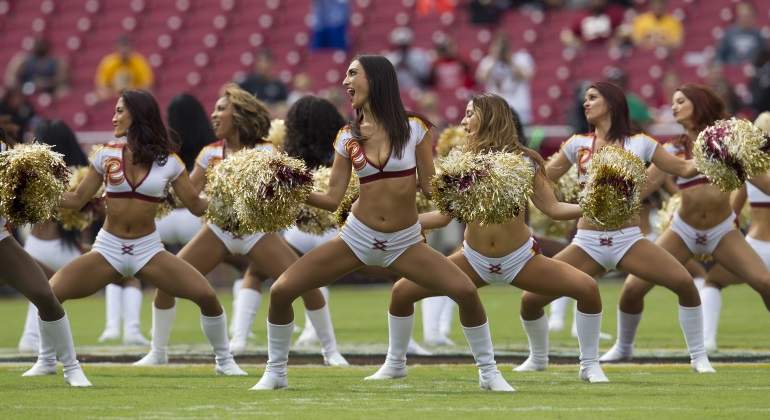 cheerleaders-washington-redskins-getty.jpg