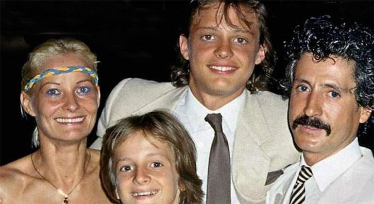 luis-miguel-hola.jpg